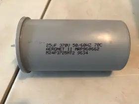 Mrp960662 Aeromet Nos Ii Capacitor 25uf 370v 50/60hz 70c