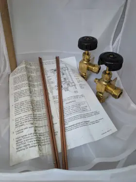 Apollo Valves 25-502-00 Water Gauge Set 1/2 Inch Mip 200 Psi