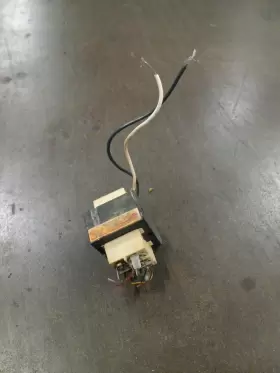025-21911b001 Basler Electric Be121640gar Transformer / Pri.120v 50/60hz Sec.24v 40va #2