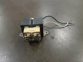 025-21911b001 Basler Electric Be121640gar Transformer / Pri.120v 50/60hz Sec.24v 40va