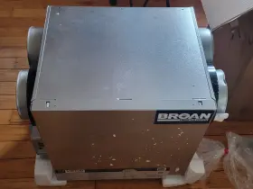 B160e75rs Broan Ai Series 160 Cfm Energy Recovery Ventilator Erv Untested