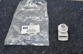 Nbx-10911 Bud Industries Qty 10 Air And Moisture Vent Style B 1.67x1.12x1.02 Inch
