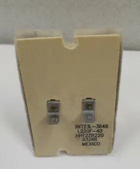 Hh12zb220 Carrier /hh12zb220 /auto Reset Limit Switch/ L220f-40/3 Inch Depth/ Use Gg13 #3