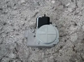 36j52-510 Carrier / White-rodgers Ef32cw213 Furnace Gas Valve Used Free Shipping #3