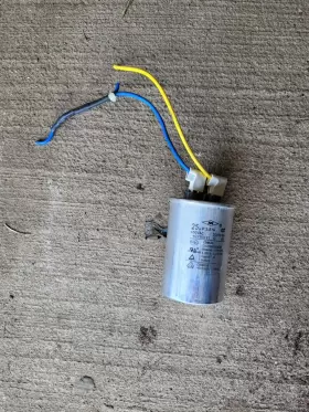 Wj20x20435 Cqc Cbb65a Ge Capacitor 25 Micro Farad 450vac Oem Used Good