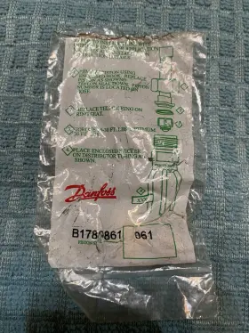 B1789861 Danfoss Goodman Indoor Coil Piston# 061 New