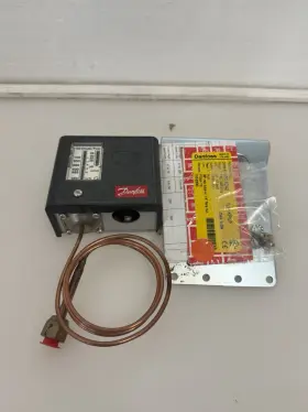 G060-5242 Danfoss No Box 060-5242 Pressure Fan Control Kpu5 36 Inch Capillary Tube Auto Reset