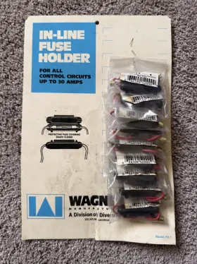 Diversitech 686109520009 Lot Of 9 Fh-1 In-line Fuse Holder Upc New Condition
