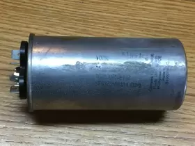 16050071d-137 Fedders A2q10f2a Air Conditioner Capacitor 16050071d137