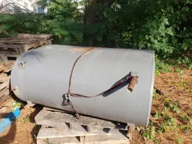 Unknown204201g Grandby Steel Tanks 275 Gallon 2009 Home Heating Oil Fuel Tank - Great Condition # 204201g