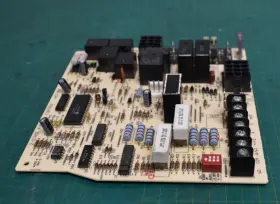 1012-83-942 Honeywell 1012-942 Furnace Control Circuit Board 2-stage #2