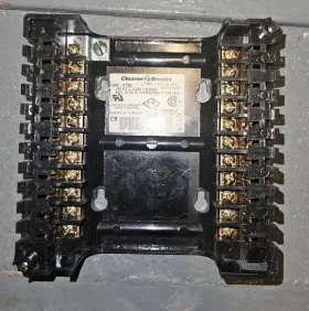 833-2725 Honeywell Wiring Subbase For Rm-7800 Cleaver-brooks Model