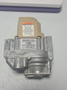 Vr8205c Honeywell Burnham Lennox 1123 Natural Gas Valve