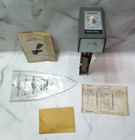 H49b10172 Honeywell Humidistat Humidifier Controller Nos 120vac 240vac