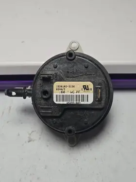 Is20102-3136 Honeywell Furnace Air Pressure Switch 45695-003 .60 Inch Wc Pf