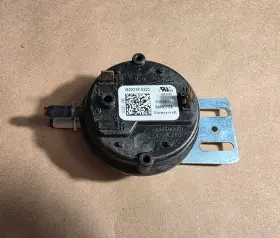Is20218-5223 Honeywell Furnace Air Pressure Switch 56m0701