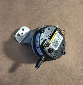 Is20428-6008 Honeywell C342634p37 Furnace Air Pressure Switch