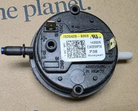 Is20428-6009 Honeywell Oem C342634p38 Furnace Air Pressure Switch