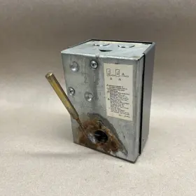 L8148e1182 Honeywell L8148e1257 Aquastat Relay L8148e #3