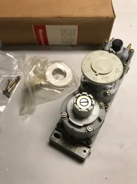 Rp9204 Honeywell 1058 Controller