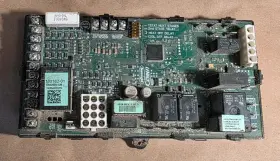 S9220e1028 Honeywell Furnace Control Board 103182-01