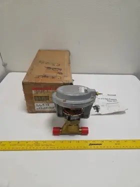 Vp513a1204 Honeywell 5/8 Inch Flared 2.5 Cv 3-10 Psi Spring Pneumatic Unitary Valve