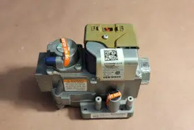 Vr9205r2413 Honeywell Furnace Gas Valve 0151m00024