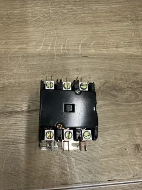 17437 Jard 17337 3 Pole 40 Amp Coil 240v 50/60hz 600v Max Condenser Contactor Relay