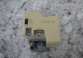 Sv9502h1706 Lennox / Honeywell 43166-001 70l53 Smartvalve Smart Valve Furnace Gas #3