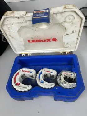 14833tsk Lenox Tight Spaces Tubing Cutting Kit 3 Pieces 1 Inch 3/4 1/2