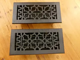 Mvh-fr00004 Midwest Craft House 2 Metal Floor Vents Register Vintage Design 4 Inch X 10 Diffusor Read Description