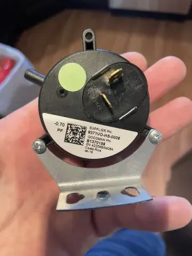 9371vo-hs-0008 Mpl B1370158 Gas Furnace Air Pressure Switch