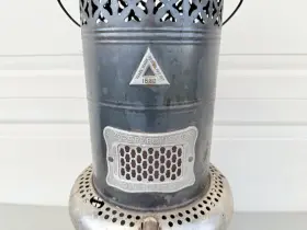 1530 Perfection Vintage Kerosene Oil Portable Heater No #2