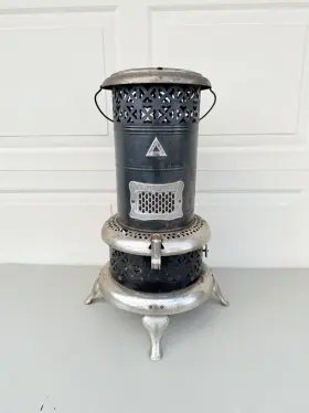1530 Perfection Vintage Kerosene Oil Portable Heater No