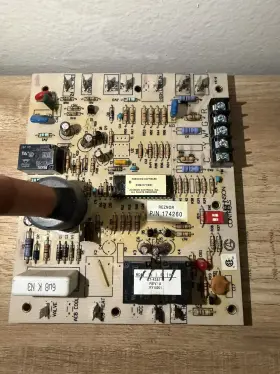257531 Reznor Ignition Board