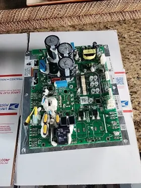 Ev2037m-c9-191 Rheem Ruud Used Emerson Variable Frequency Drive Untested