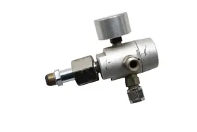900-002-106-06 Robert Shaw 90000210606 Oxygen Pressure Regulator
