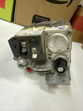 7a3-c4f-024 Robertshaw 7a3c4f024 Robertshaw-grayson Mobile Home Gas Valve #3