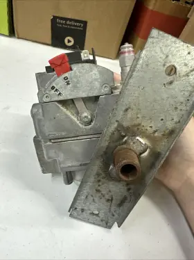 7c5-c7f-026 Robertshaw Robertshaw-grayson Mobile Home Gas Valve #2