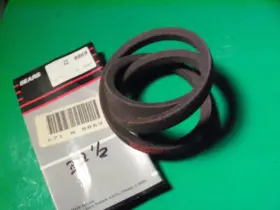511192 Sears 4l330 V-belt Goodyear 32668 8869 88690 J2300 84330 1/2 Inch X 33 Kb10