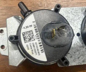 024-34612-000 Source1 67124 Oem Air Pressure Switch Fits York Coleman Luxaire 0.40 1.20 #3