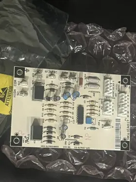 Hk61ea017 Tempstar 5l880 105287 2027639 Oem Carrier Circuit Control Board Replaces 1177026 New Never Installed
