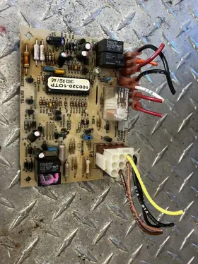 X13650882-01 Trane Ignition Control. Removed From Working Rtu. Same Day Shipping
