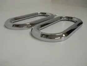 10490b United Pacific - Clearance Light Bezel Oval Bulk
