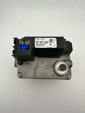 C341551p01 White-rodgers Gas Valve 36f22-209 Carrier Used #g1