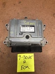 Izuzu Engine Control Module Ecm DCU17HD01 5.31 0281B1013G S0934828. Fixed Price $100.00.