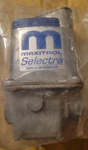 Maxitrol MR610-1 1" Mod/reg Valve. Fixed Price $100.00.