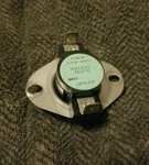 313248 Icp Heil Tempstar HQ1320-365TD Limit Switch L270-20F (green). Fixed Price $37.95.