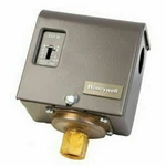 Honeywell PA404A 1033 / Pressure Control New!!!. Fixed Price $150.00.