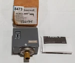 Honeywell PA404A1009 Pressuretrol PA404A1033 Not Original Packaging. Fixed Price $124.97.